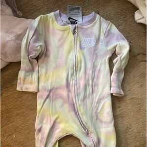 Nike Infant Girls Sleeper